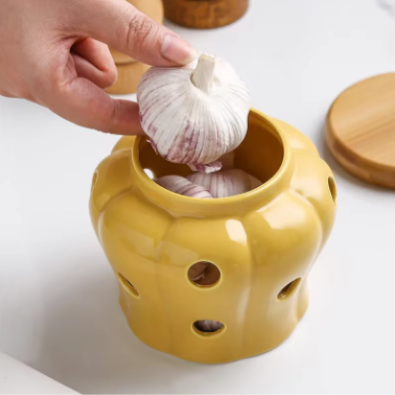 Pote de Cerâmica Arejado Minimalista com Tampa de Bambu