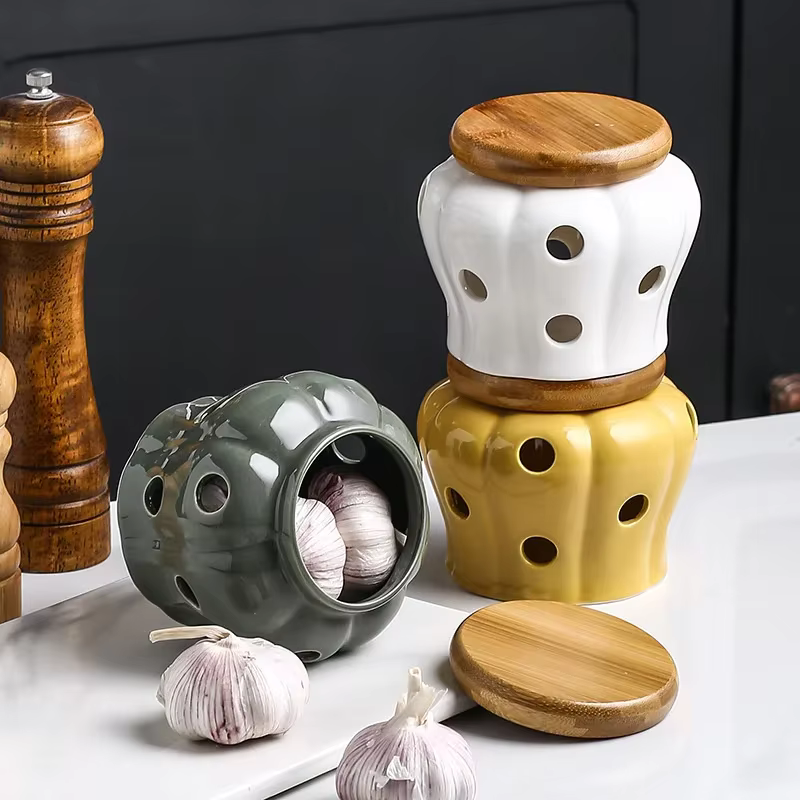 Pote de Cerâmica Arejado Minimalista com Tampa de Bambu