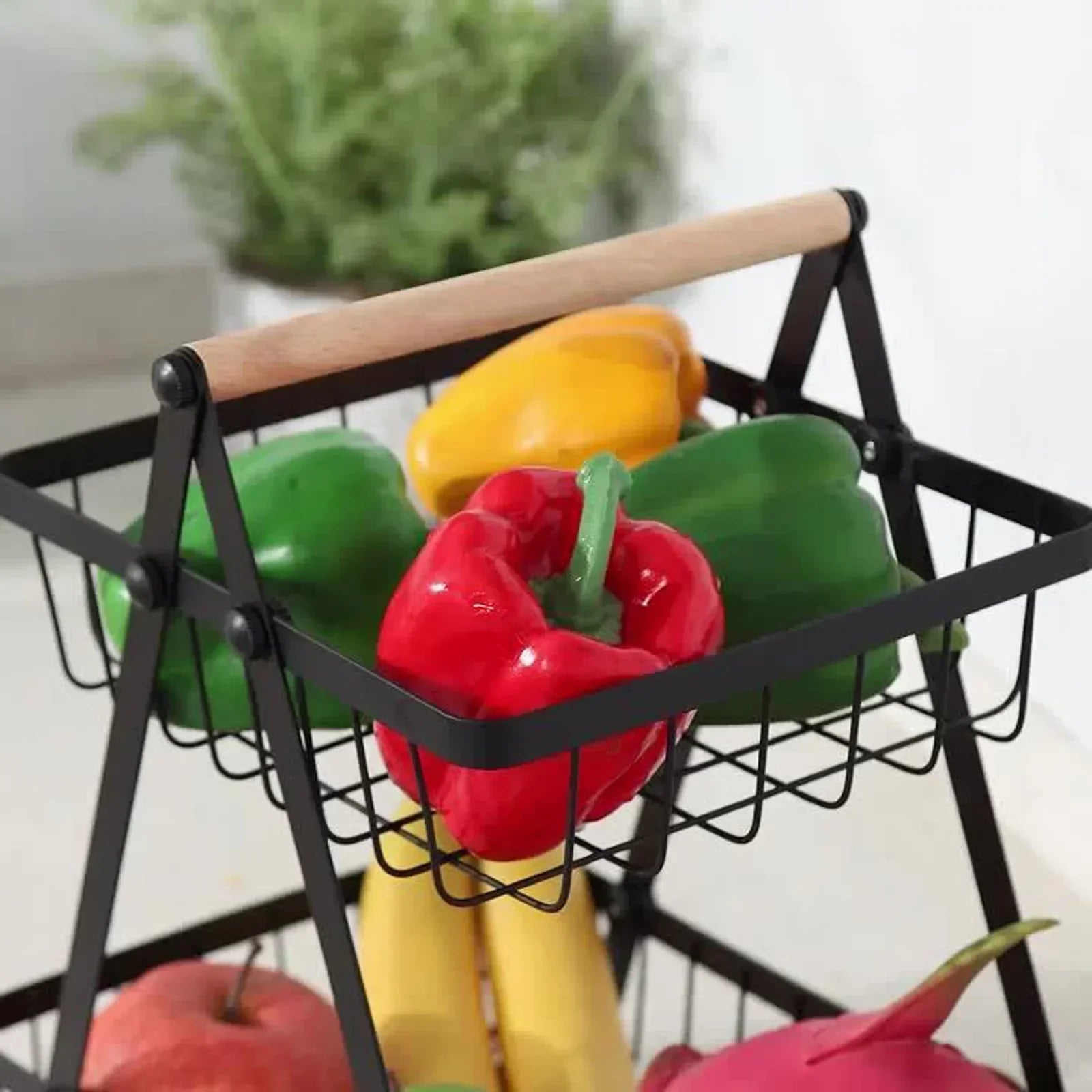 Fruteira de Metal com Alça de Madeira - Design Loft
