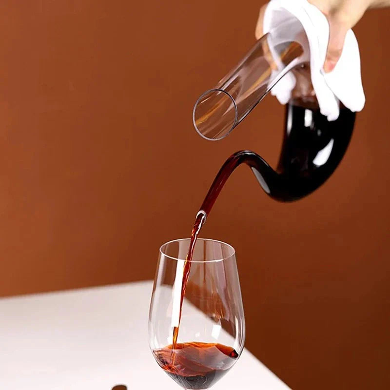 Decantador de Vinho Forma de Cisne em Vidro - foto 4
